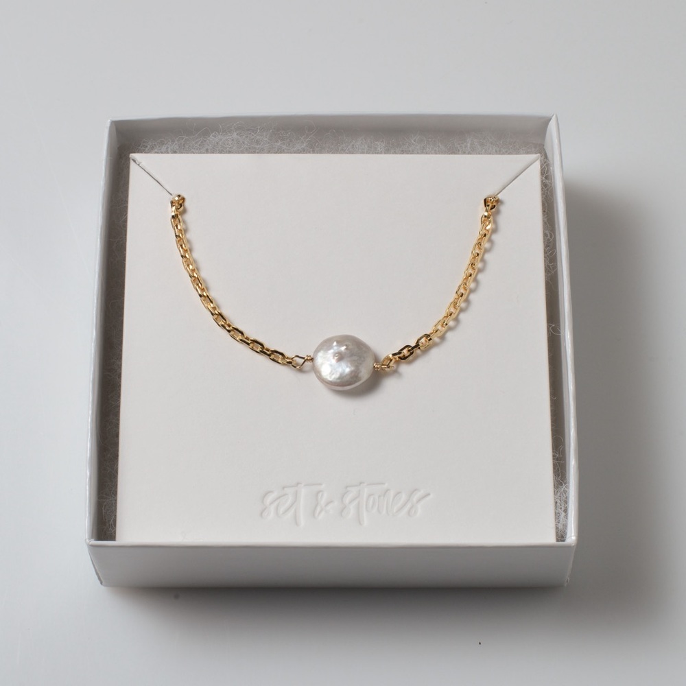 Set & Stones Freshwater Pearl Necklace